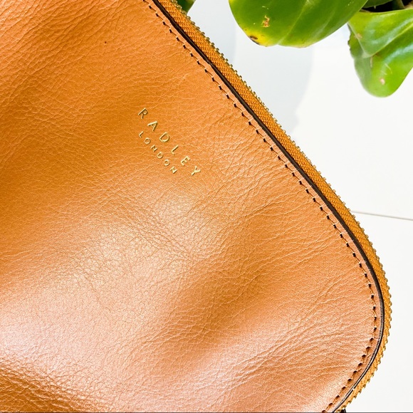 NWOT Radley London Soft Leather Brown Crossbody Bag (Duke's Place) - Picture 4 of 13
